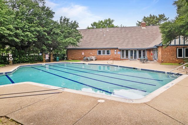 424 Westview Terrace, Arlington, TX 76013