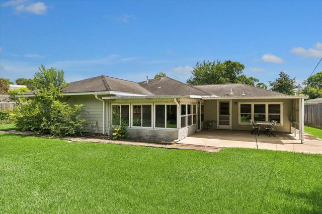 3014 Castlewood Street, Houston, TX 77025
