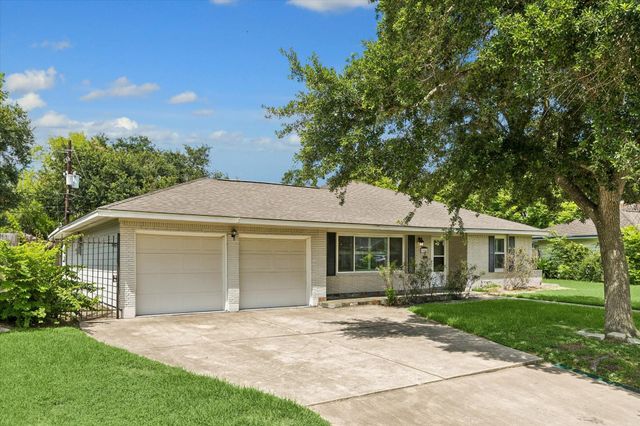 3014 Castlewood Street, Houston, TX 77025