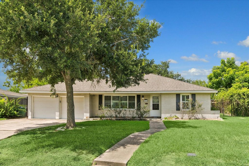 3014 Castlewood Street, Houston, TX 77025