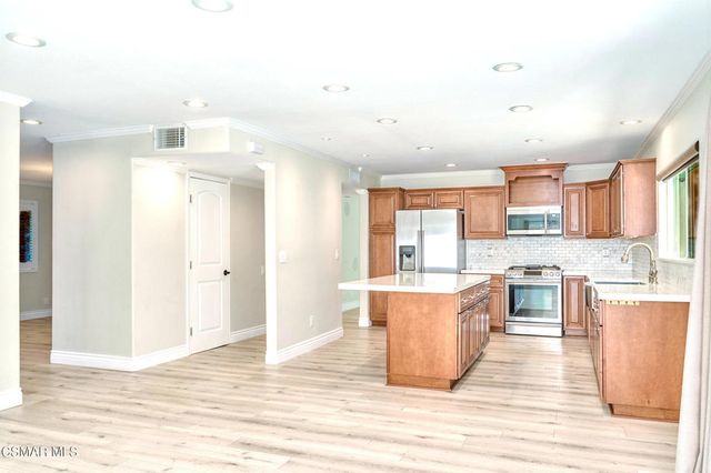 855 Triunfo Canyon Road, Westlake Village, CA 91361