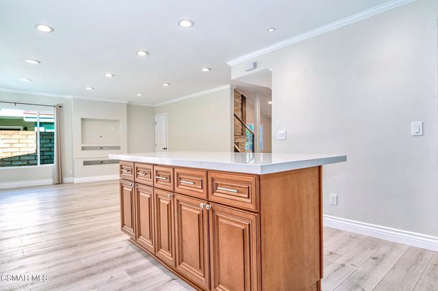 855 Triunfo Canyon Road, Westlake Village, CA 91361