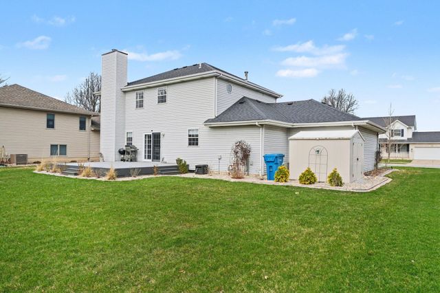 48 Summerhill Drive, Dyer, IN 46311