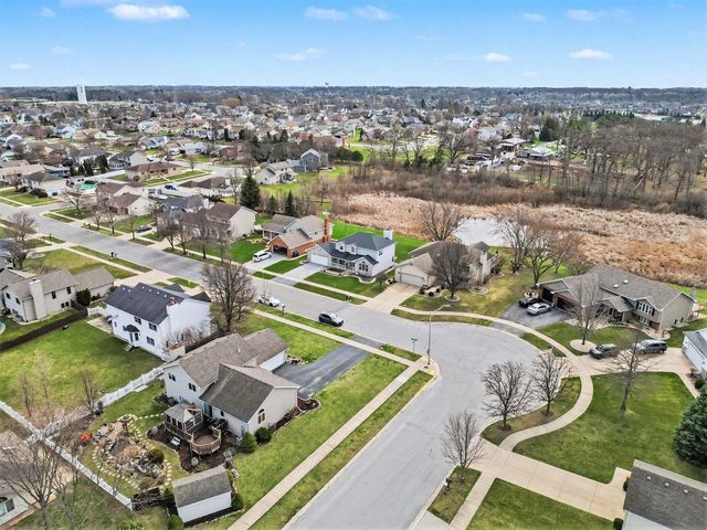 48 Summerhill Drive, Dyer, IN 46311