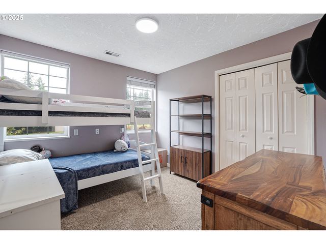39035 Se PORTER Rd, Estacada, OR 97023