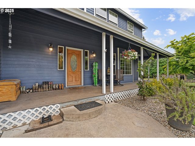 39035 Se PORTER Rd, Estacada, OR 97023