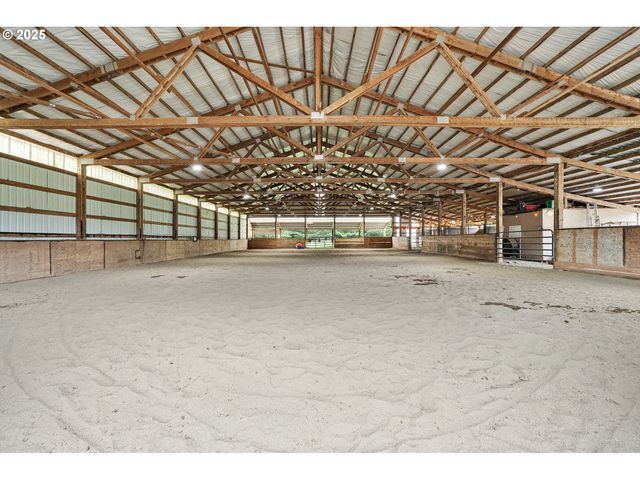 39035 Se PORTER Rd, Estacada, OR 97023