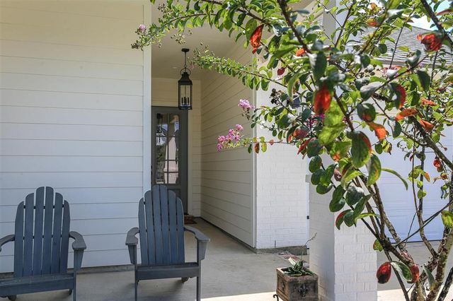 2305 Camelia Nicole Drive, Lake Charles, LA 70605