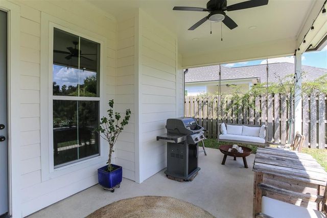 2305 Camelia Nicole Drive, Lake Charles, LA 70605