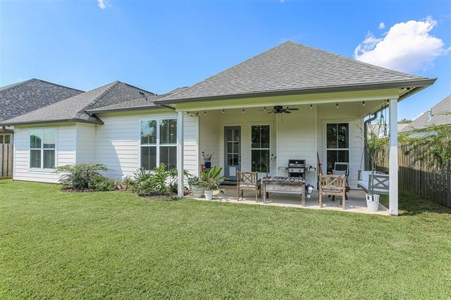 2305 Camelia Nicole Drive, Lake Charles, LA 70605