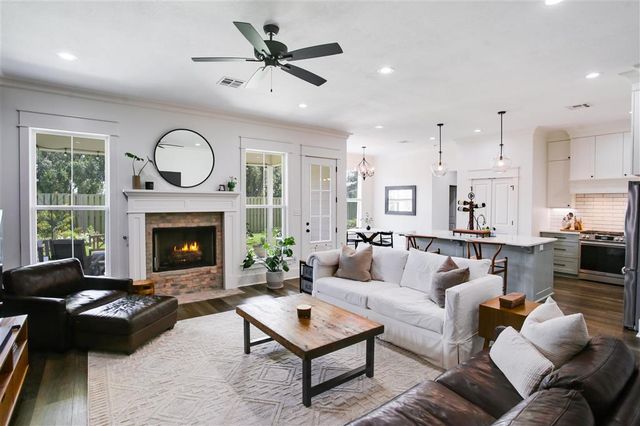 2305 Camelia Nicole Drive, Lake Charles, LA 70605