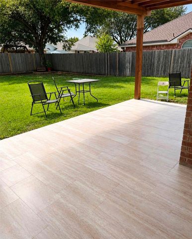 805 Sierra Lane, Flower Mound, TX 75028