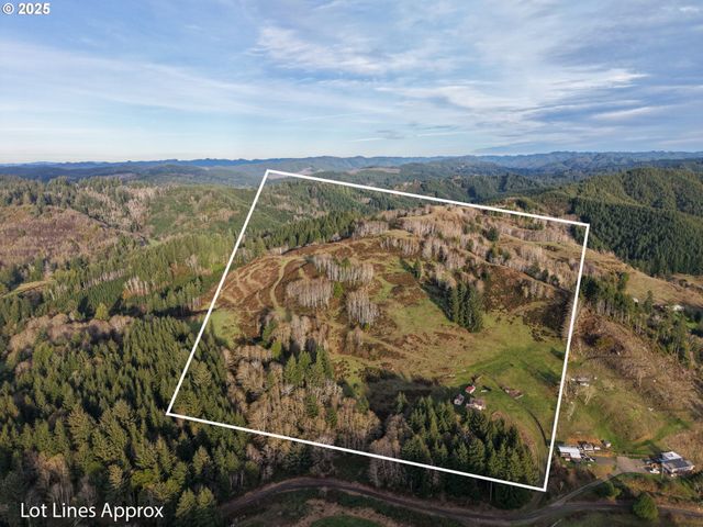 96312 SHUTTERS CREEK Ln, North Bend, OR 97459