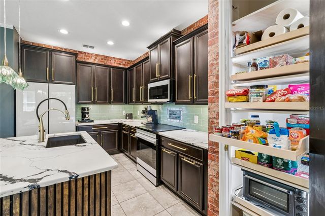 3420 FALLBROOK DR, Kissimmee, FL 34759