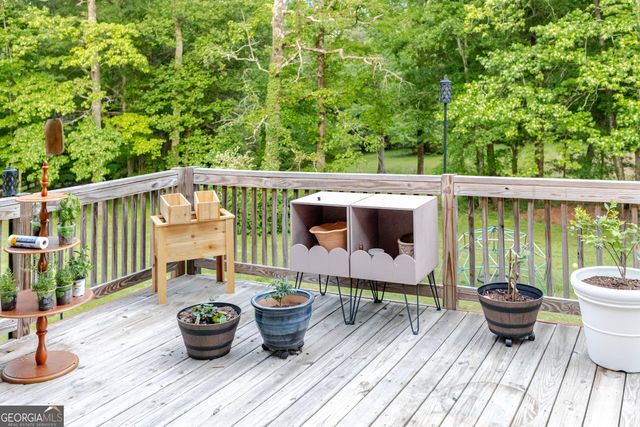 234 Jade Way, Maysville, GA 30558