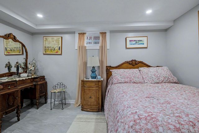 24 Cedar Road, Westbury, NY 11590