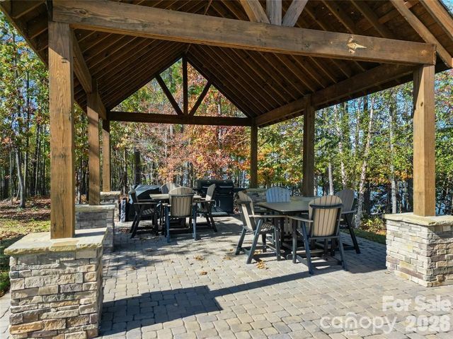 108 Helm Lane, Mooresville, NC 28117