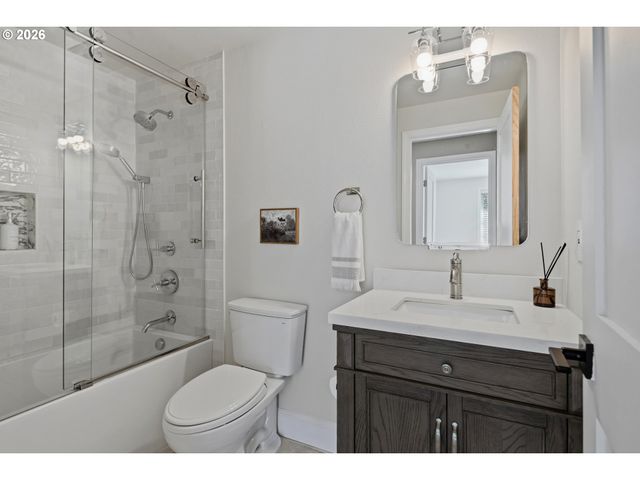 12836 Sw THUNDERHEAD Way, Beaverton, OR 97008