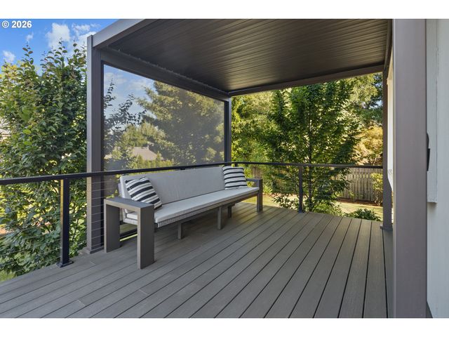 12836 Sw THUNDERHEAD Way, Beaverton, OR 97008