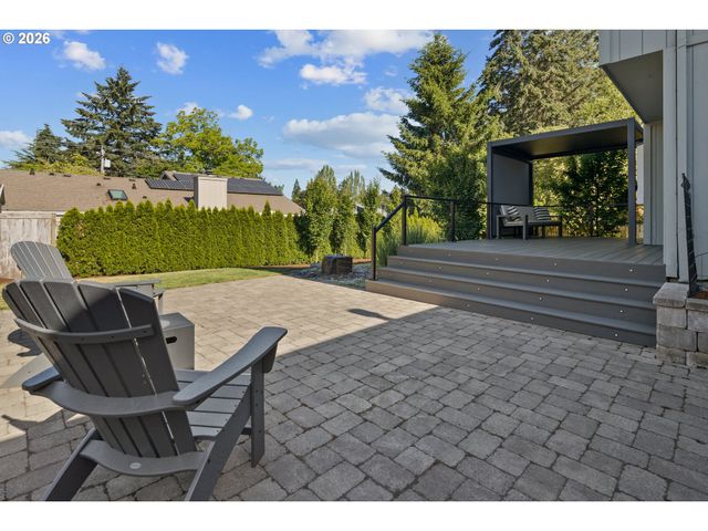 12836 Sw THUNDERHEAD Way, Beaverton, OR 97008
