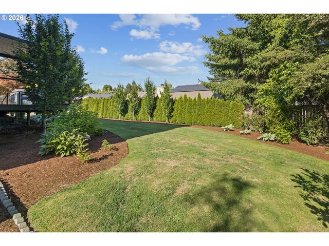 12836 Sw THUNDERHEAD Way, Beaverton, OR 97008