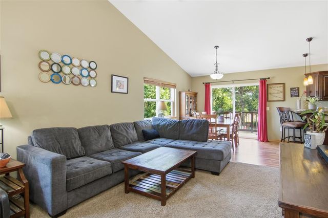 1311 Stephi Road, Eau Claire, WI 54703
