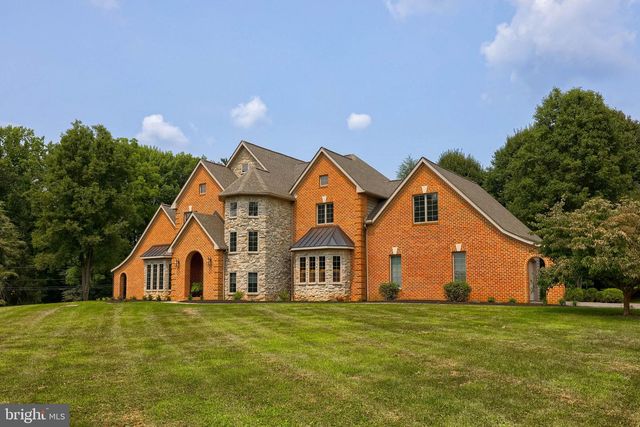 1921 MILLERSVILLE PIKE, Lancaster, PA 17603