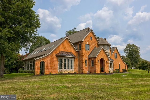 1921 MILLERSVILLE PIKE, Lancaster, PA 17603