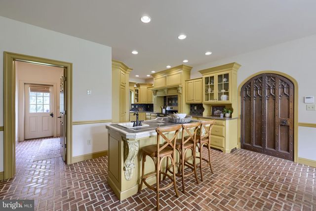 1921 MILLERSVILLE PIKE, Lancaster, PA 17603