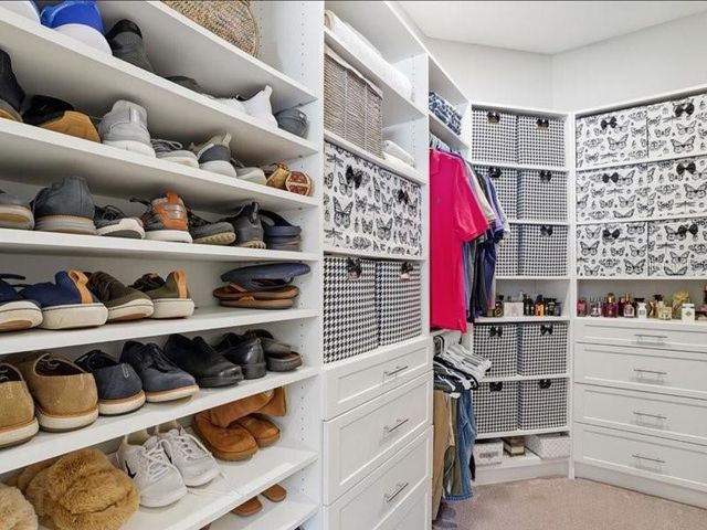 6243 PLATEAU COURT, Sarasota, FL 34243