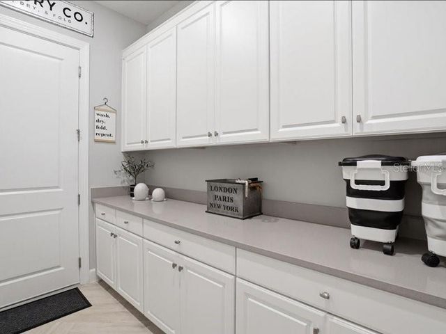 6243 PLATEAU COURT, Sarasota, FL 34243