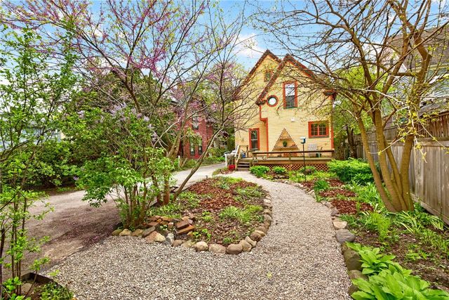 216 Linden St, Rochester, NY 14620