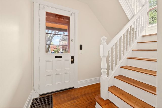 216 Linden St, Rochester, NY 14620