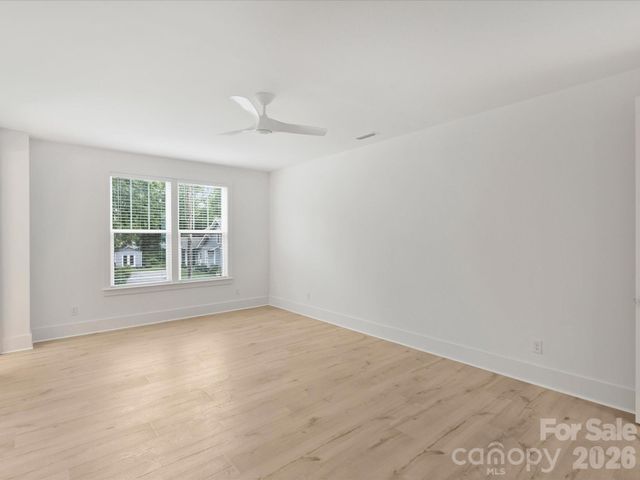 1125 E 35th Street, Charlotte, NC 28205
