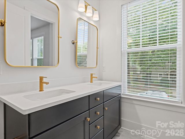 1125 E 35th Street, Charlotte, NC 28205