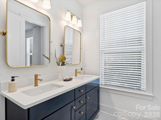 1125 E 35th Street, Charlotte, NC 28205