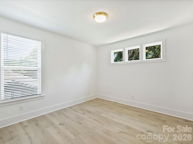 1125 E 35th Street, Charlotte, NC 28205