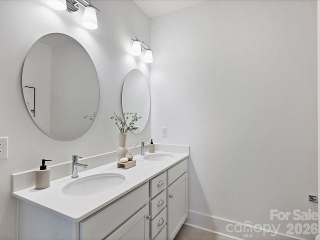 1125 E 35th Street, Charlotte, NC 28205