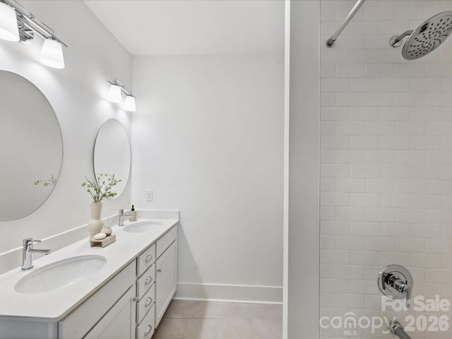 1125 E 35th Street, Charlotte, NC 28205