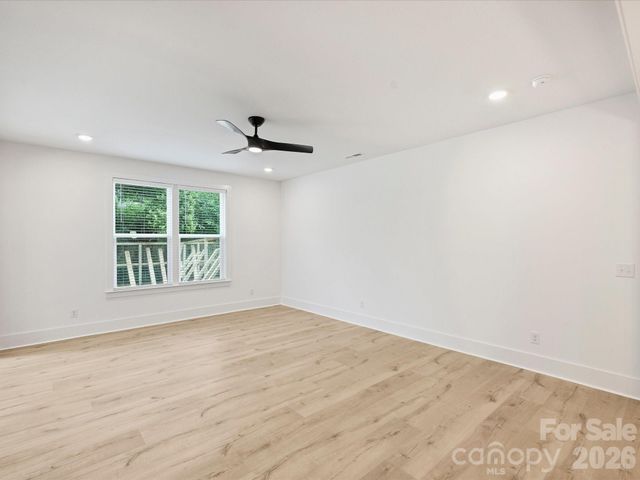 1125 E 35th Street, Charlotte, NC 28205