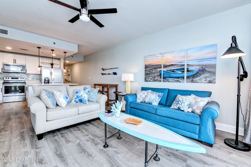 Image 5 of property listing at 9860 S Thomas Drive 209, Panama City Beach, FL 32408