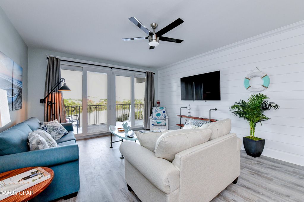 Image 6 of property listing at 9860 S Thomas Drive 209, Panama City Beach, FL 32408