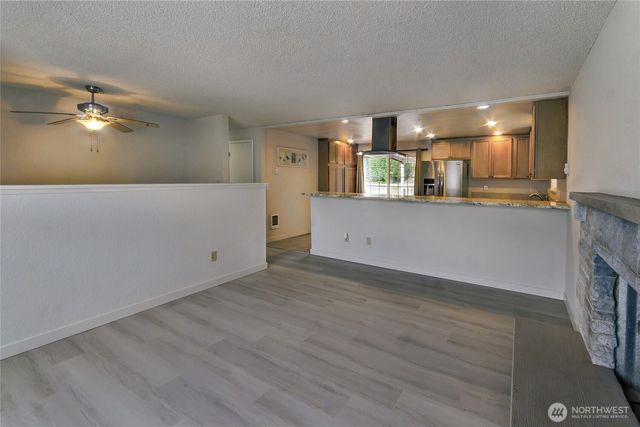 2426 155th Street Ct E, Tacoma, WA 98445