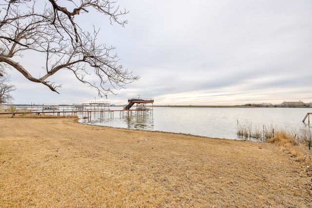 7201 Plover Circle, Fort Worth, TX 76135