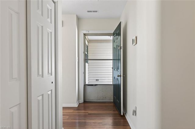 665 Harpersville RD, Newport News, VA 23601