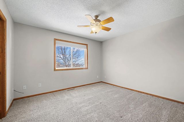 723 Florida Street SW, Lonsdale, MN 55046