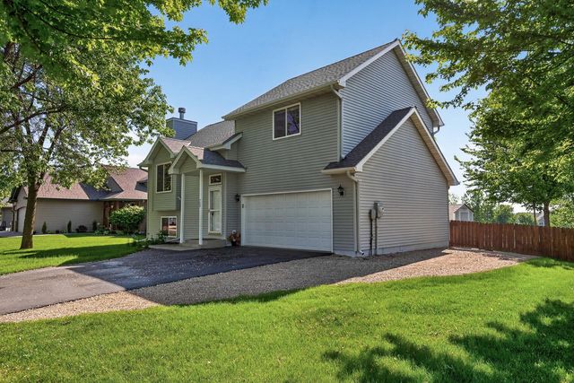 723 Florida Street SW, Lonsdale, MN 55046