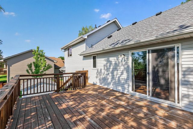 723 Florida Street SW, Lonsdale, MN 55046