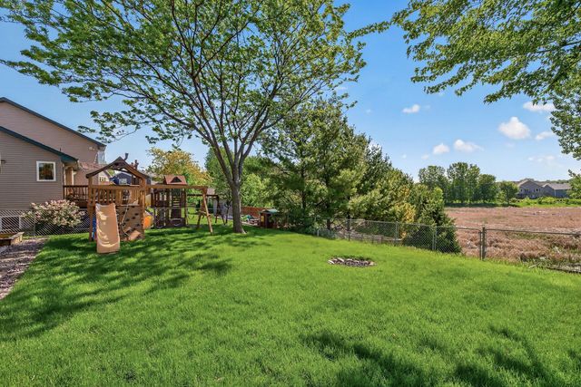 723 Florida Street SW, Lonsdale, MN 55046