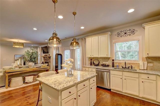 269 Baumgard Way, Locust Grove, GA 30248